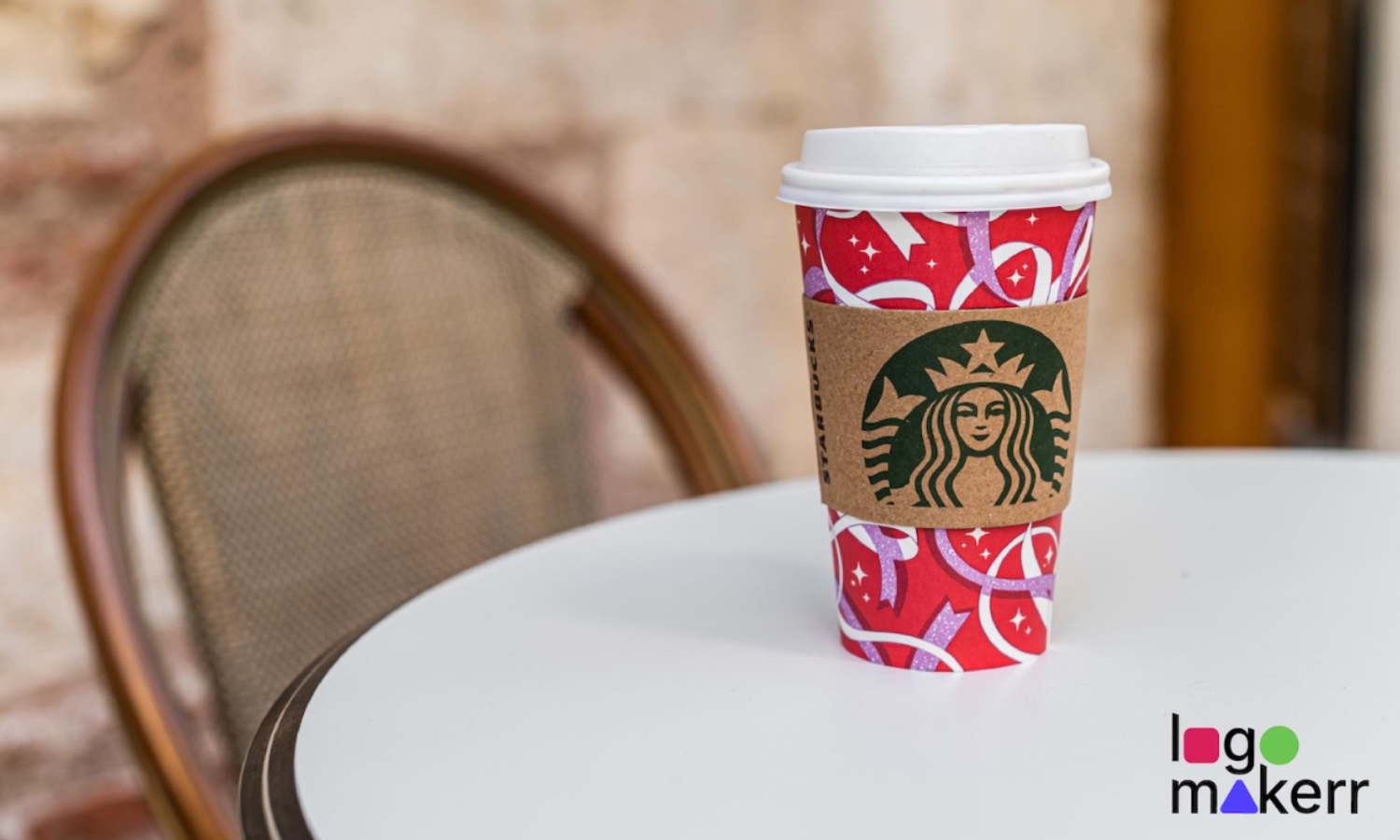 Starbucks Exited In Russia, But The Country Russified The Brand! - Featured Image